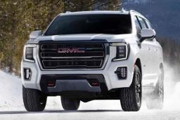 2022 GMC Yukon Front Driving in White